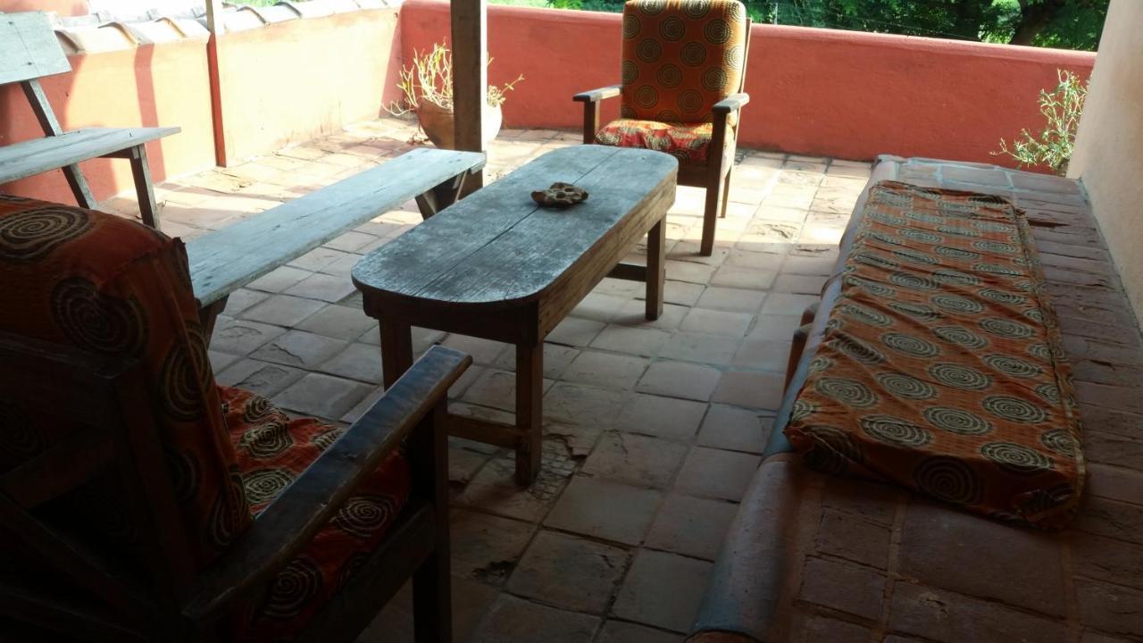 Big Milly'S Backyard Hotell Kokrobite Exteriör bild